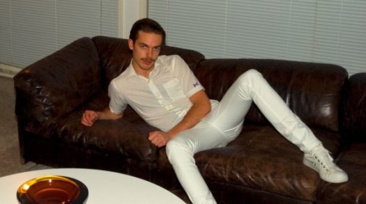 St Liquor-ish St Liquor-ish is channelling Magnum PI and he wants to give you his new EP "The Lick" free!!!